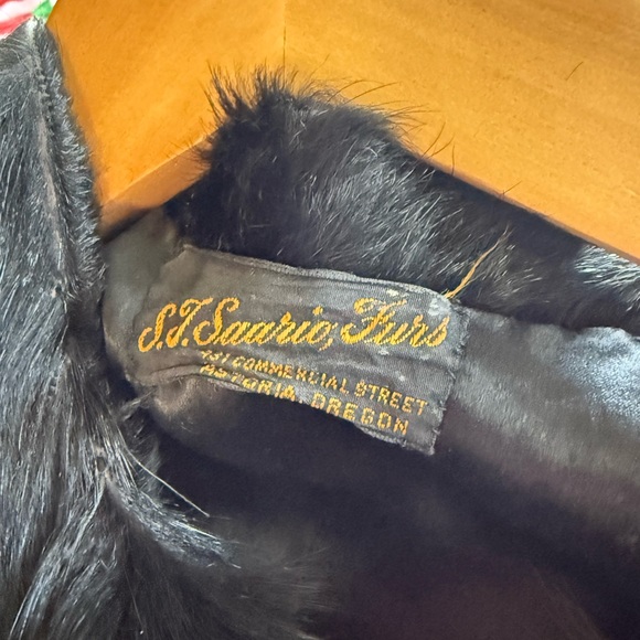 Sarrio fur Authentic short shawl jacket Rabbit Fur , black - Picture 2 of 7